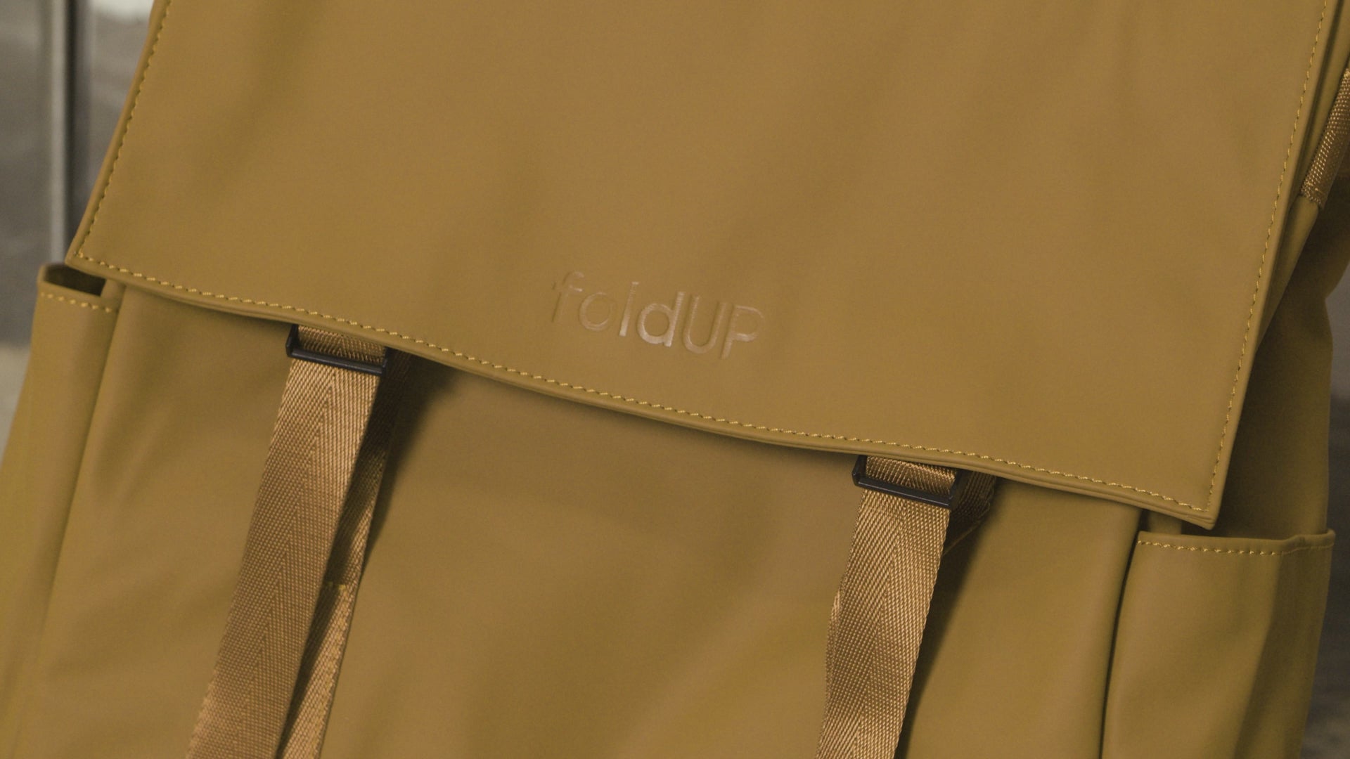 Load video: The Bag, The perfect backpack for fitness and leisure